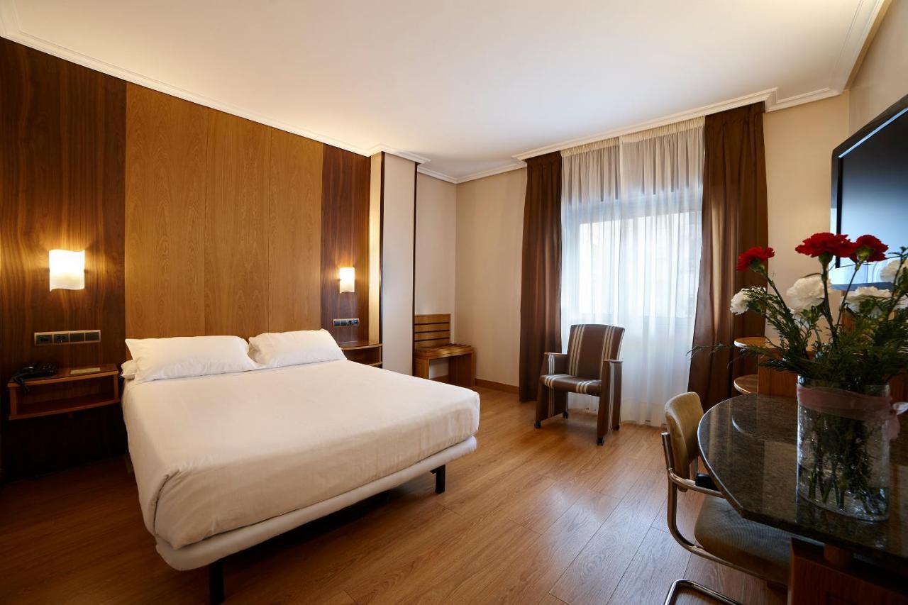 Zenit Dos Infantas Hotel Замора Екстериор снимка